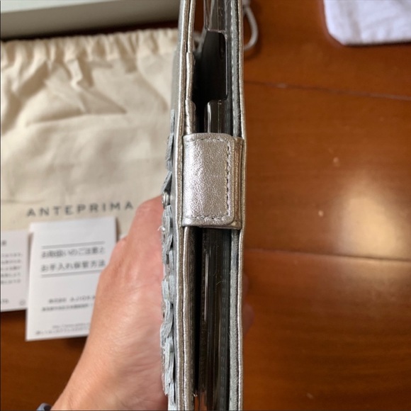 EUC Anteprima iPhone XS Max Wallet Phone Case - Picture 5 of 8